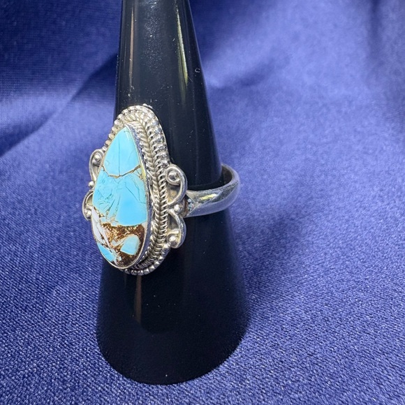 SOLD 925 Sterling Silver and Turquoise Ring - Picture 3 of 7